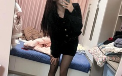 阿离掀开自己副乳的图片